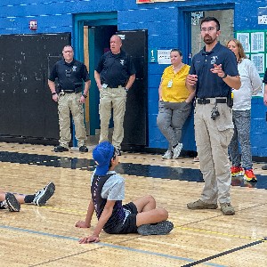 Colorado Springs police speak to students