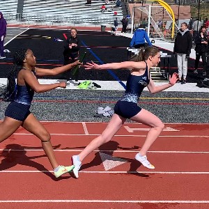 Passing the baton during a race