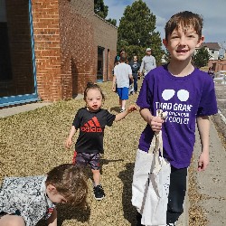 students at the spring egg hunt