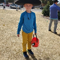 students at the spring egg hunt