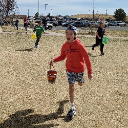 students at the spring egg hunt