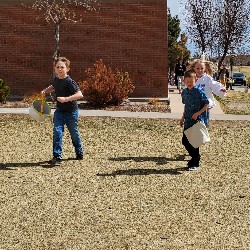 students at the spring egg hunt