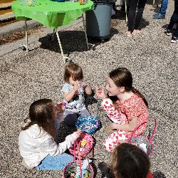 students at the spring egg hunt