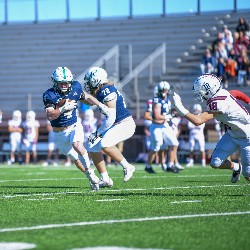 #4 running the ball down the field