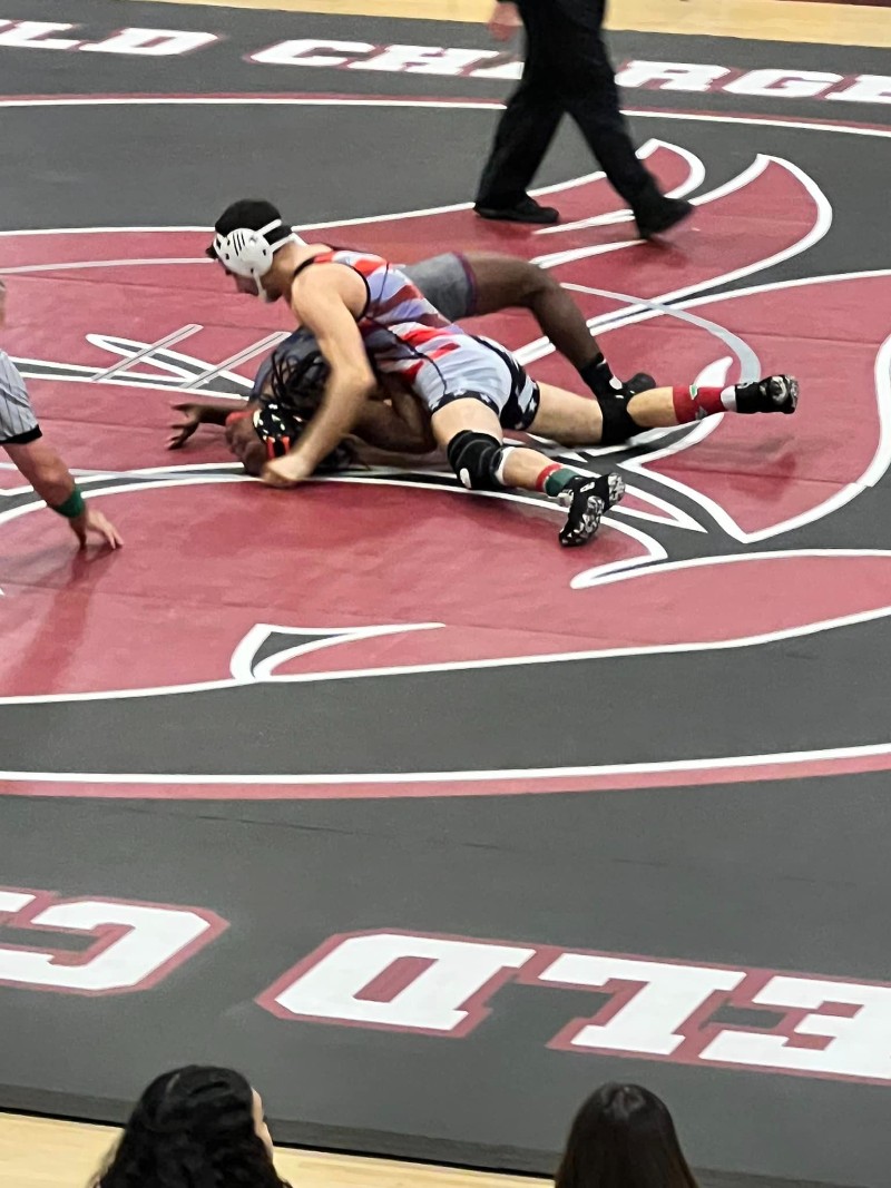 Wrestler pins opponent