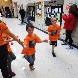 Students running in the fun run